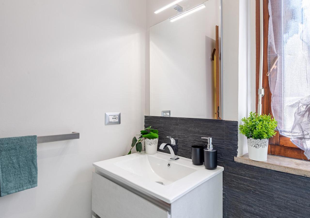 Garden House - Con Terrazzo Apartment กรูลิอัสโก ภายนอก รูปภาพ