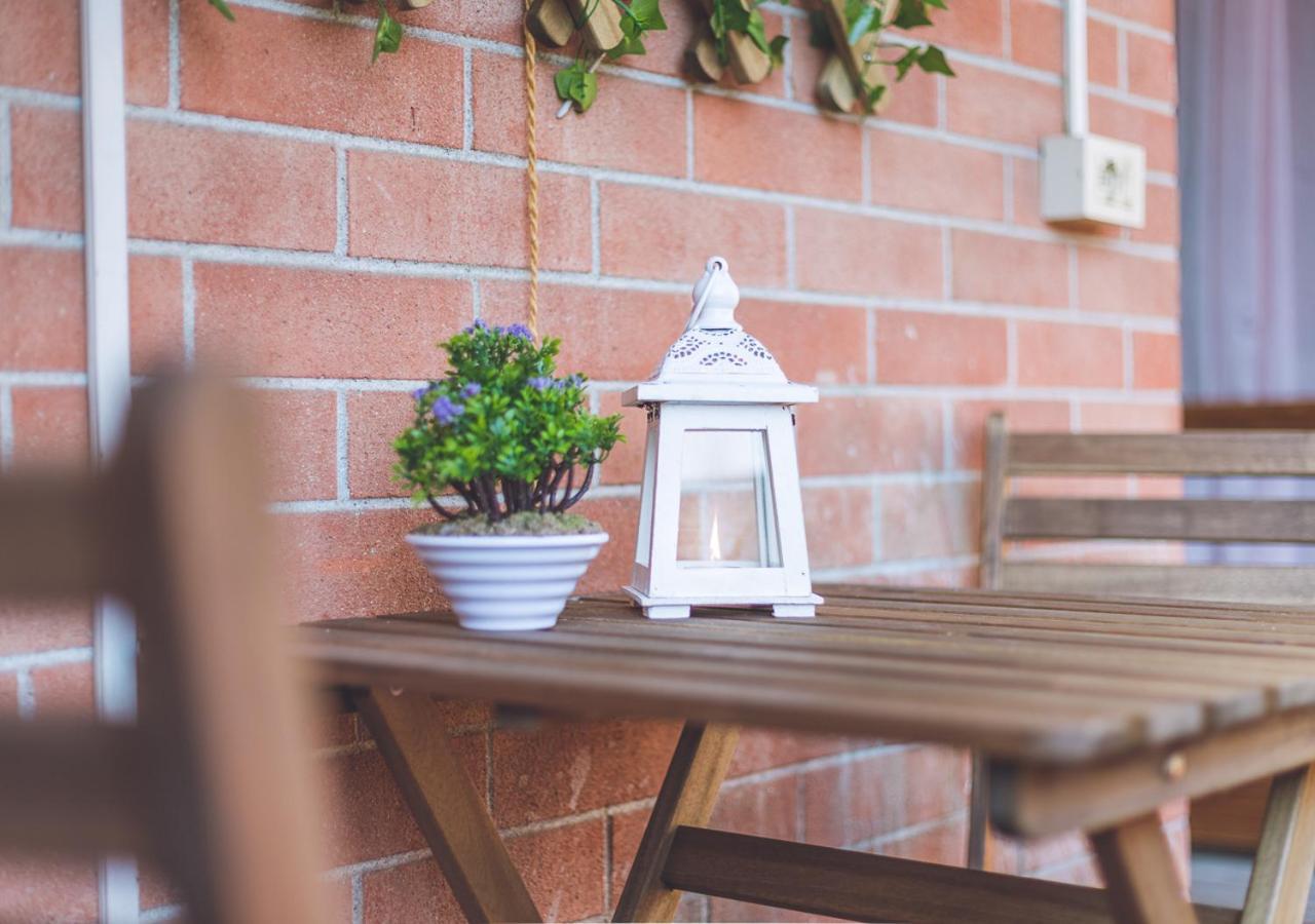 Garden House - Con Terrazzo Apartment กรูลิอัสโก ภายนอก รูปภาพ