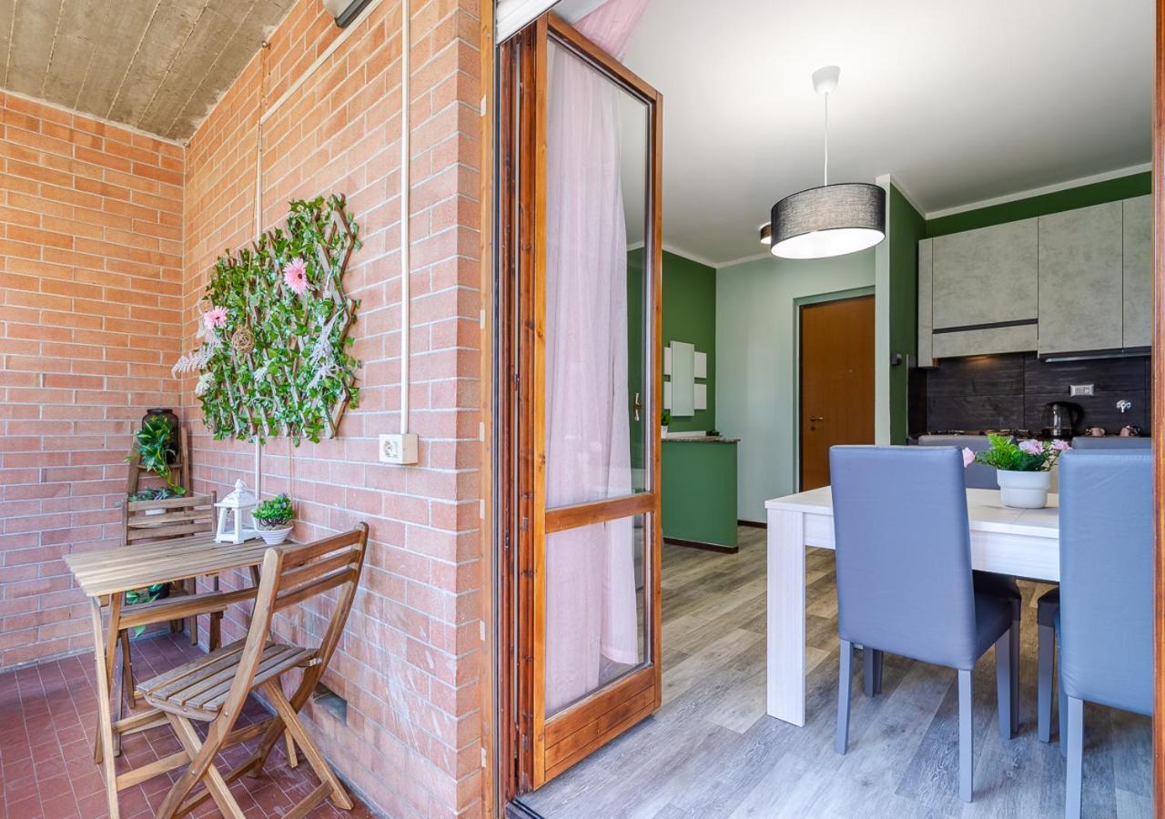 Garden House - Con Terrazzo Apartment กรูลิอัสโก ภายนอก รูปภาพ