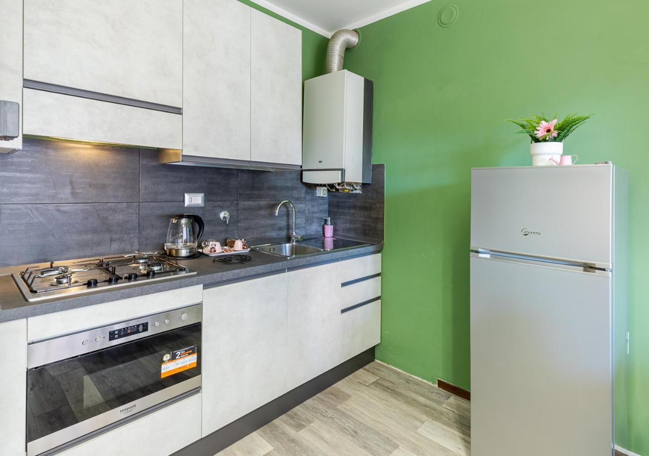 Garden House - Con Terrazzo Apartment กรูลิอัสโก ภายนอก รูปภาพ